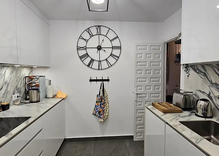 Pueblo Andaluz New Luxury Townhouse Centre Villa Nerja