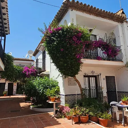 Pueblo Andaluz New Luxury Townhouse Centre Nerja