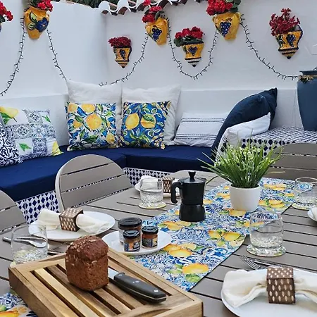 Villa Pueblo Andaluz New Luxury Townhouse Centre *