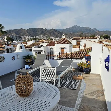 Pueblo Andaluz New Luxury Townhouse Centre Villa *