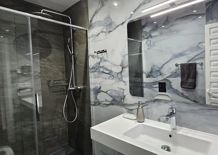 Pueblo Andaluz New Luxury Townhouse Centre Villa *